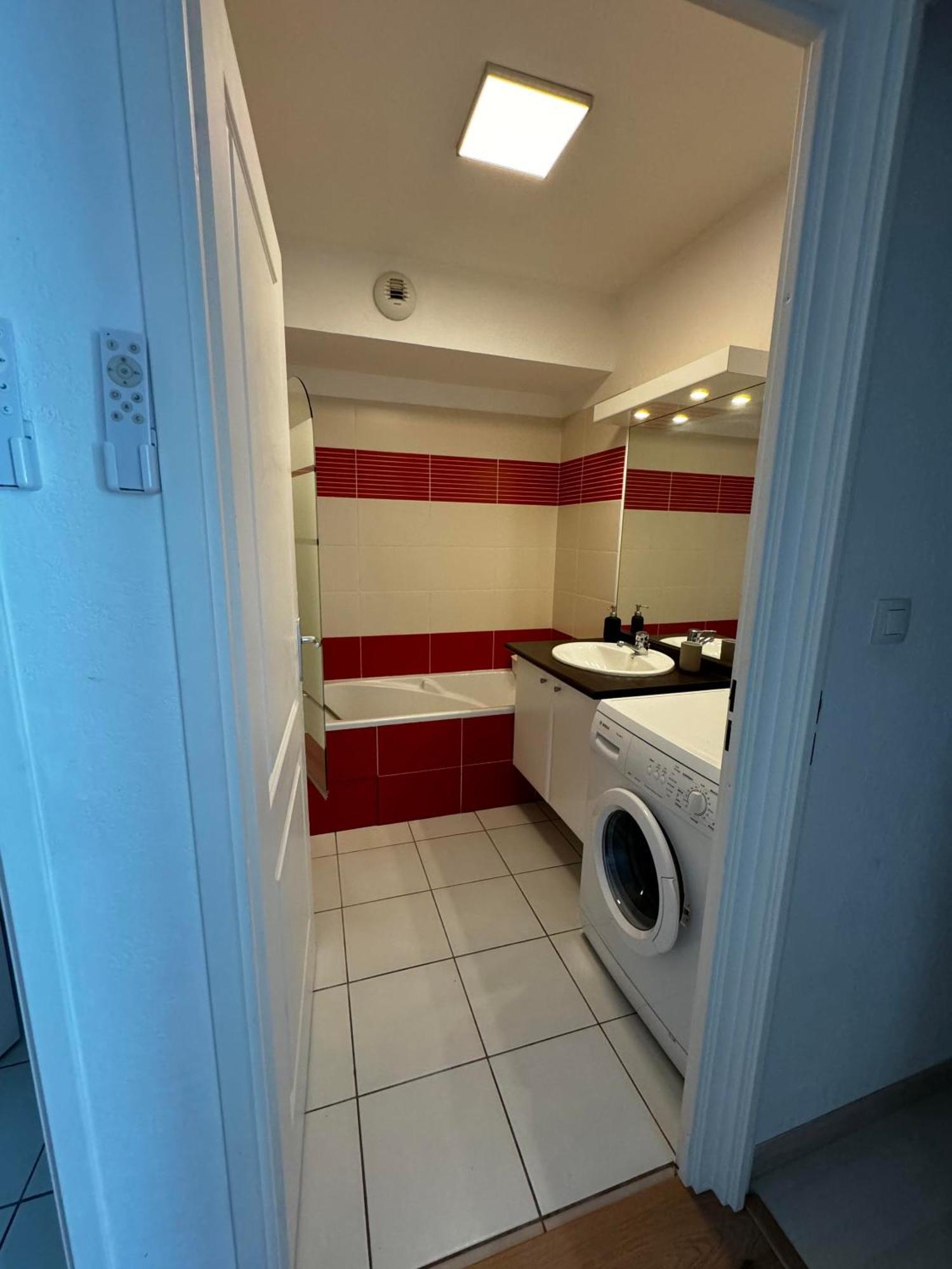 Le Petit Bruxelles Au Calme Apartment Toulouse Bagian luar foto